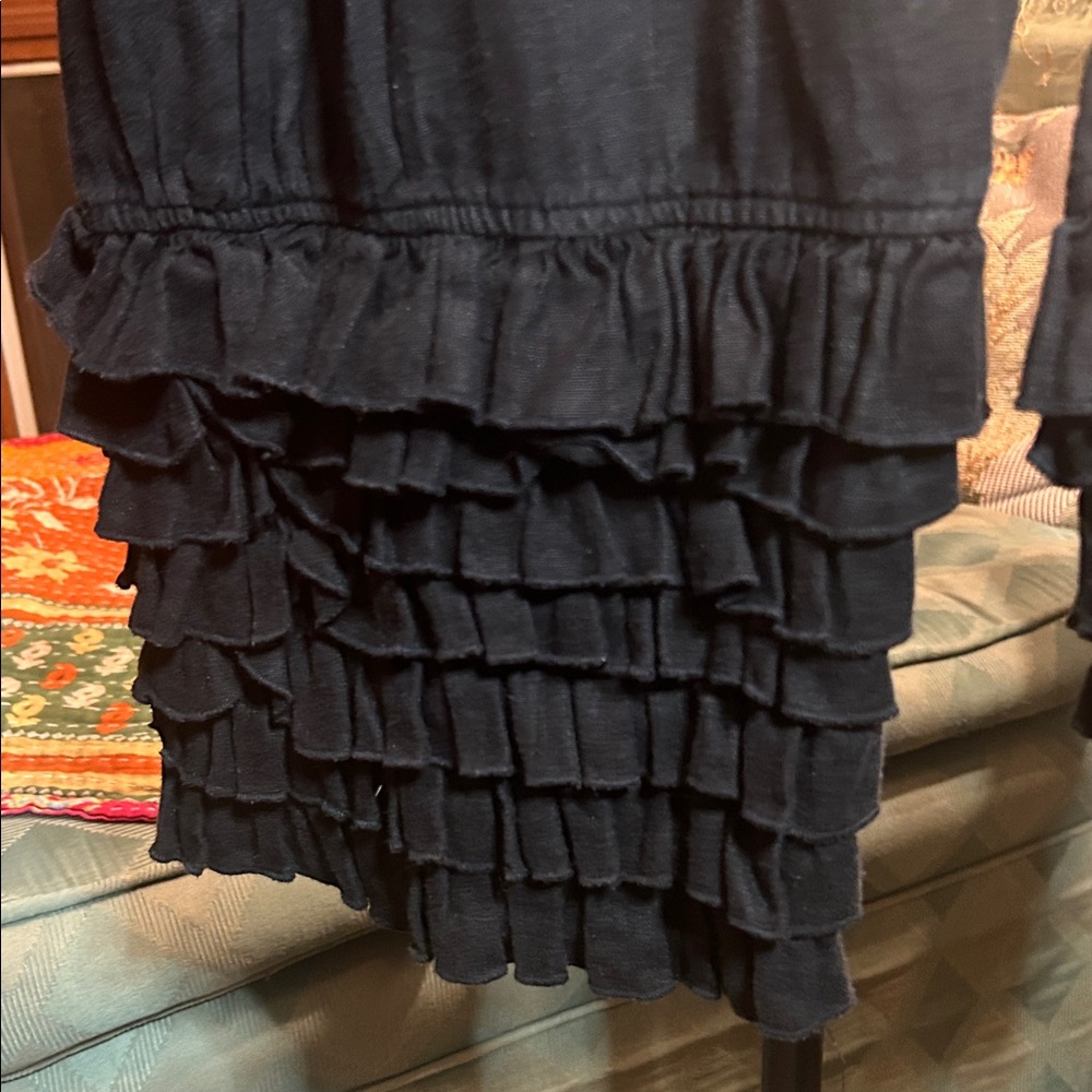 Magnolia Pearl black linen bloomers
CA# 13 - Picture 2 of 8